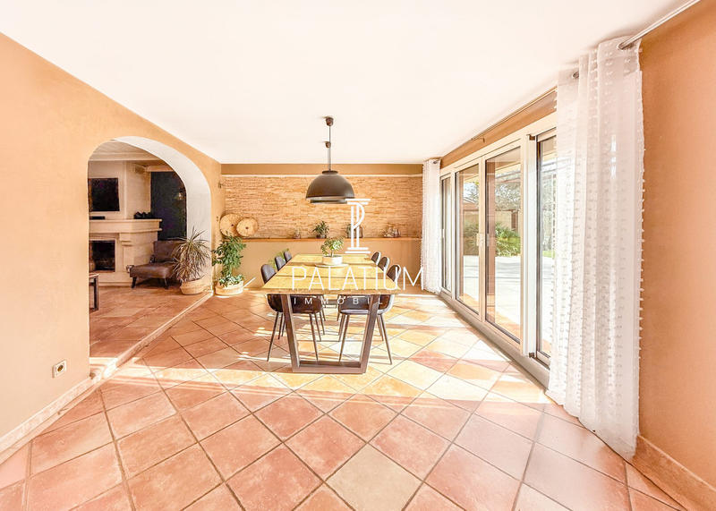 Villa - 158 m² - 5 pièces