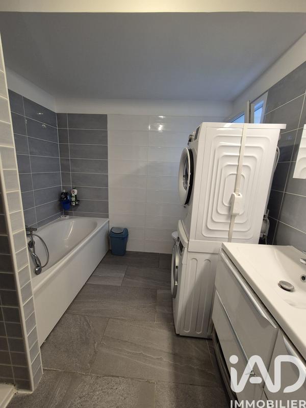 Maison - 111 m² - 6 pièces