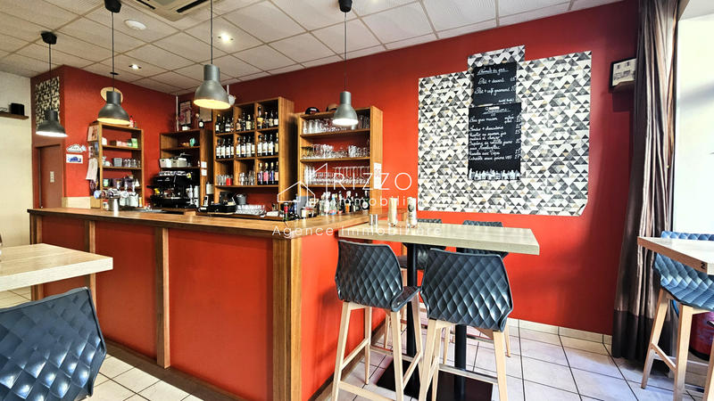 Fonds de commerce - Magasins - 110 m²