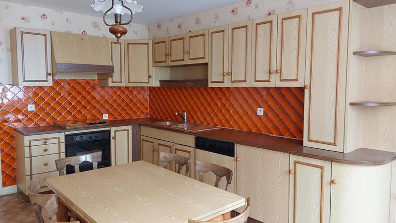 Maison - 110 m² - 6 pièces