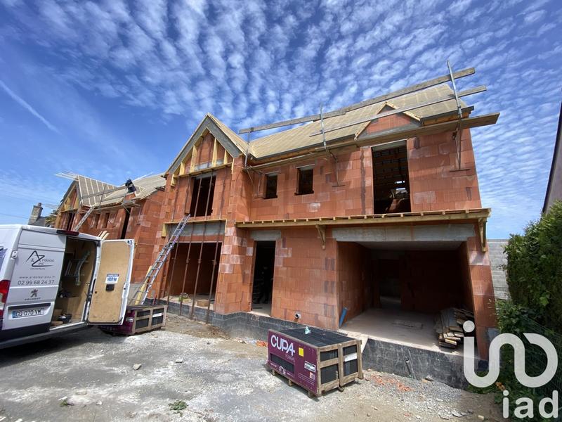 Maison - 140 m² - 8 pièces