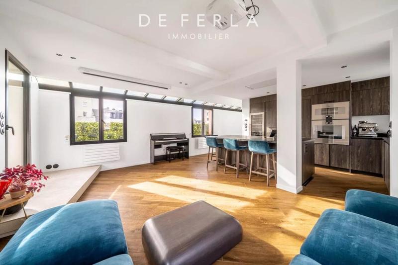 Penthouse - 87 m² - 4 pièces