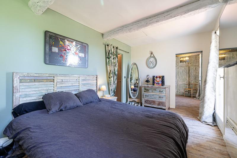 Maison - 184 m² - 6 pièces