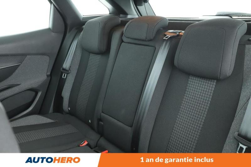 Peugeot 3008 1.5 Blue-HDi Active Pack Eat8 130 ch