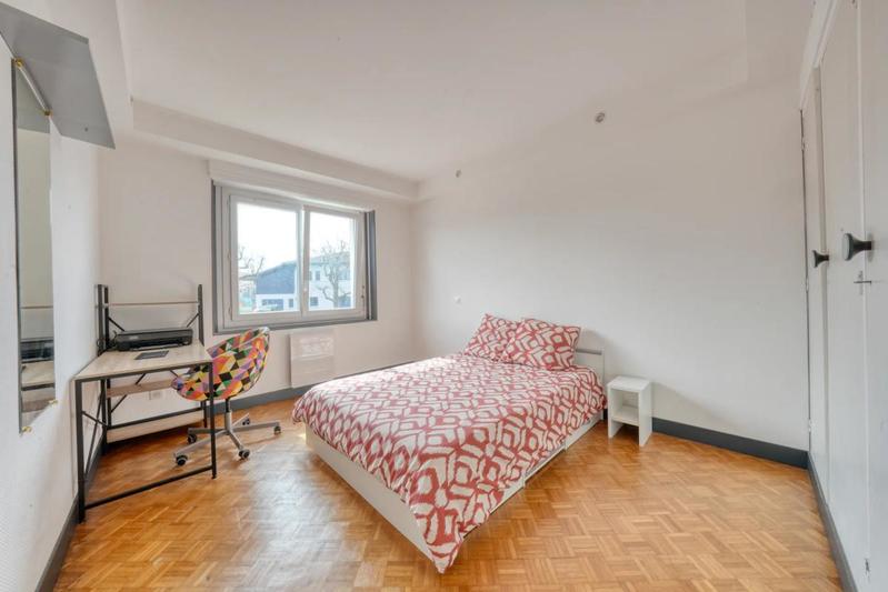 Maison - 190 m² - 7 pièces