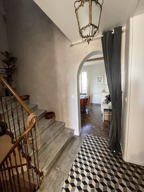 Maison - 209 m² - 8 pièces