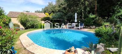 Maison - 98 m² - 4 pièces