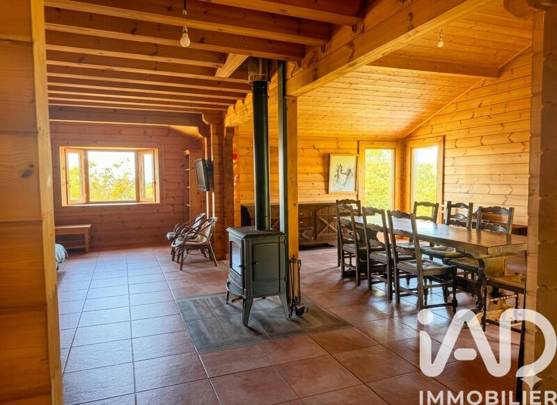 Maison - 152 m² - 6 pièces