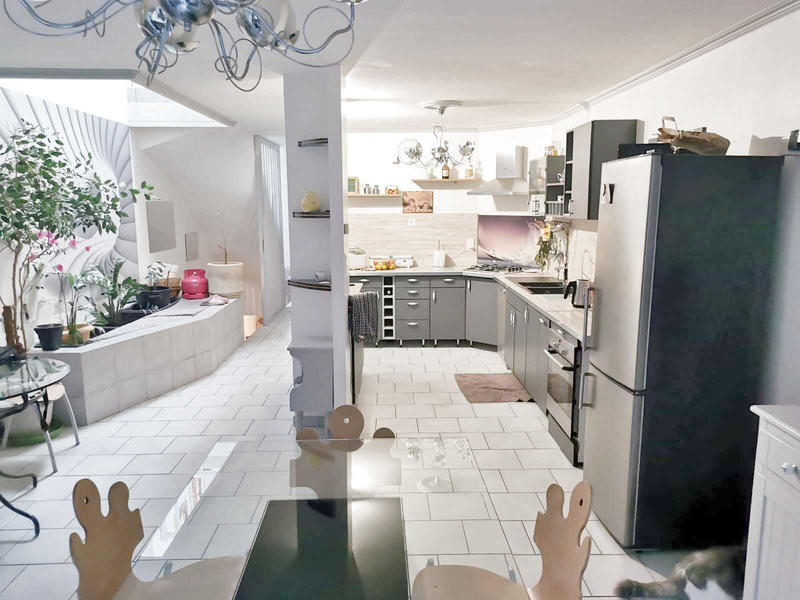 Maison de village - 210 m² - 6 pièces