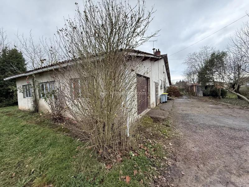 Maison - 80 m² - 4 pièces