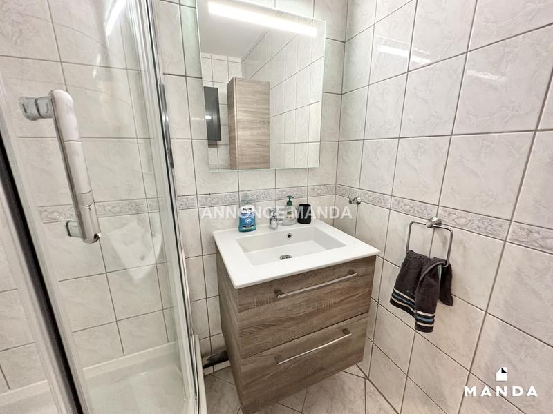 Appartement - 81 m² - 4 pièces