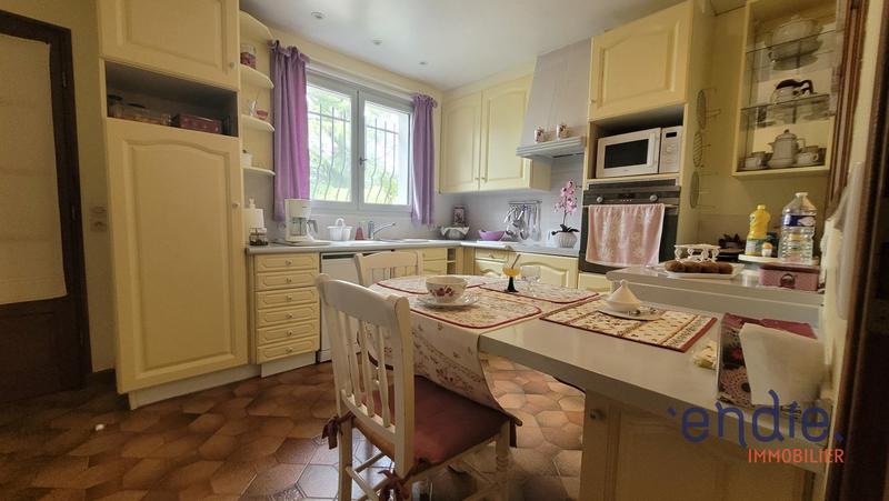 Viager - Maison de village - 140 m² - 7 pièces