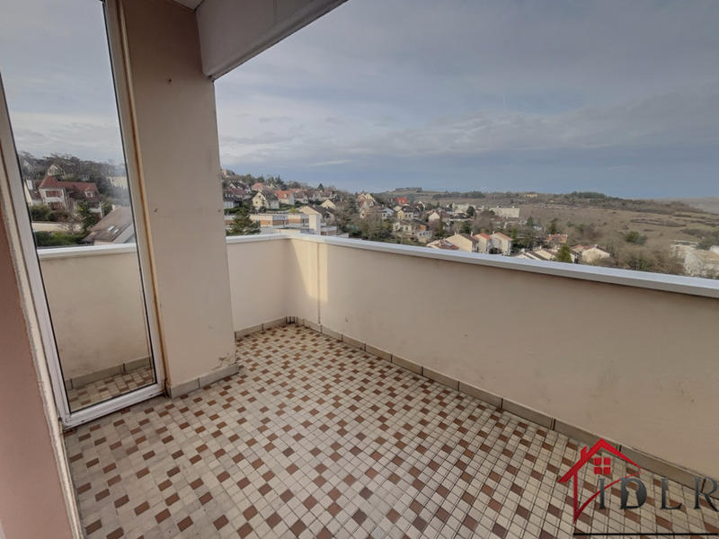 Appartement - 82 m² - 5 pièces