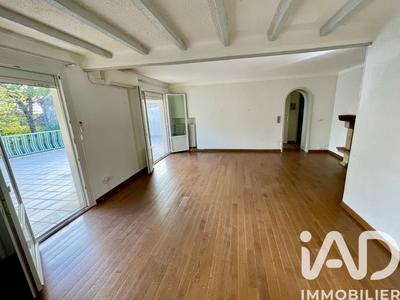 Maison de village - 170 m² - 8 pièces
