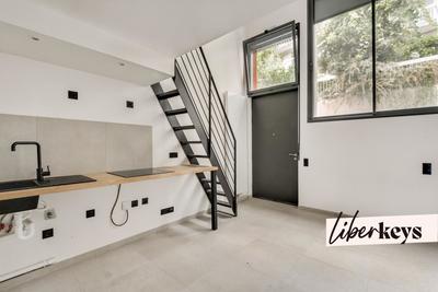 Loft - 30 m² - 2 pièces