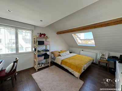 Appartement - 120 m² - 4 pièces