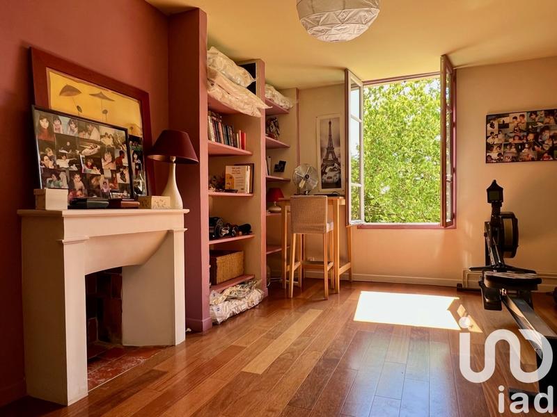 Maison - 203 m² - 8 pièces