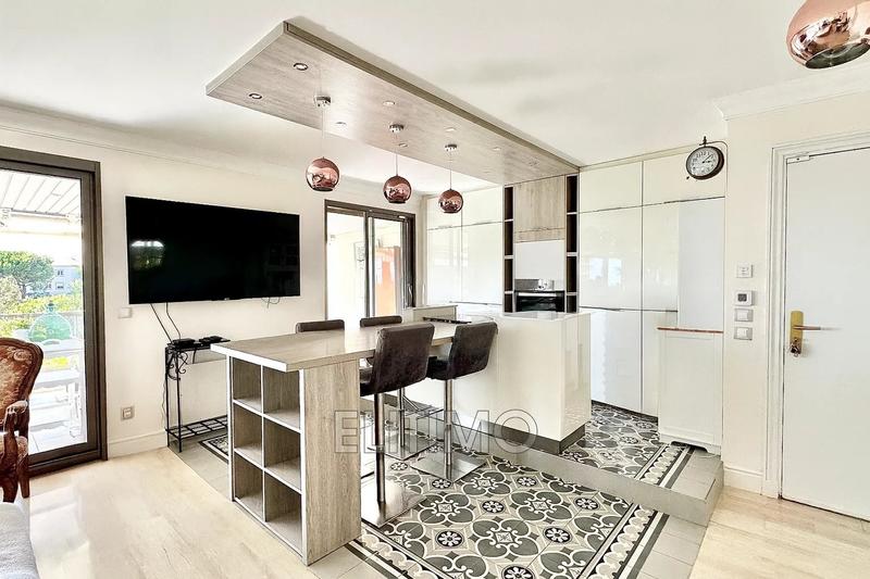 Appartement - 112 m² - 4 pièces