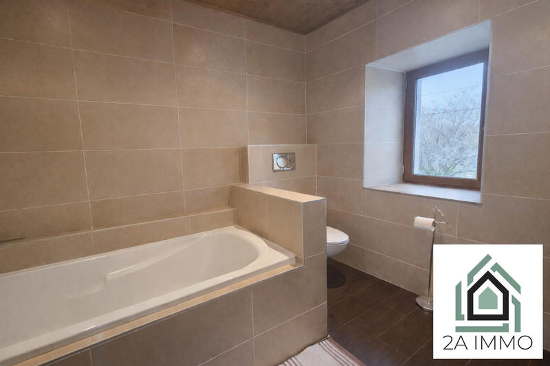 Maison ancienne - 175 m² - 6 pièces