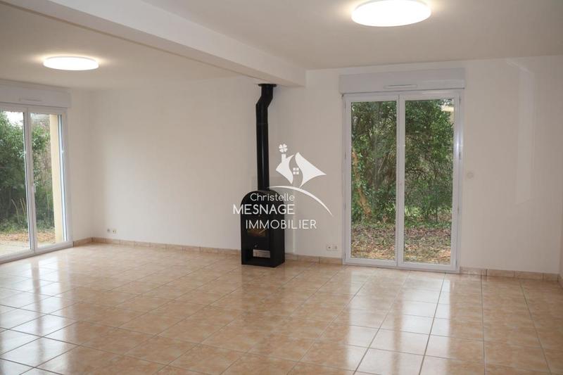 Maison traditionnelle - 90 m² - 6 pièces