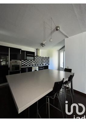 Appartement - 83 m² - 3 pièces