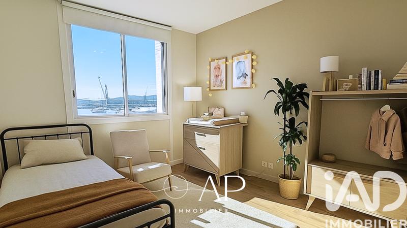 Appartement - 84 m² - 3 pièces