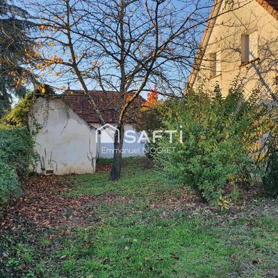 Maison - 96 m² - 5 pièces