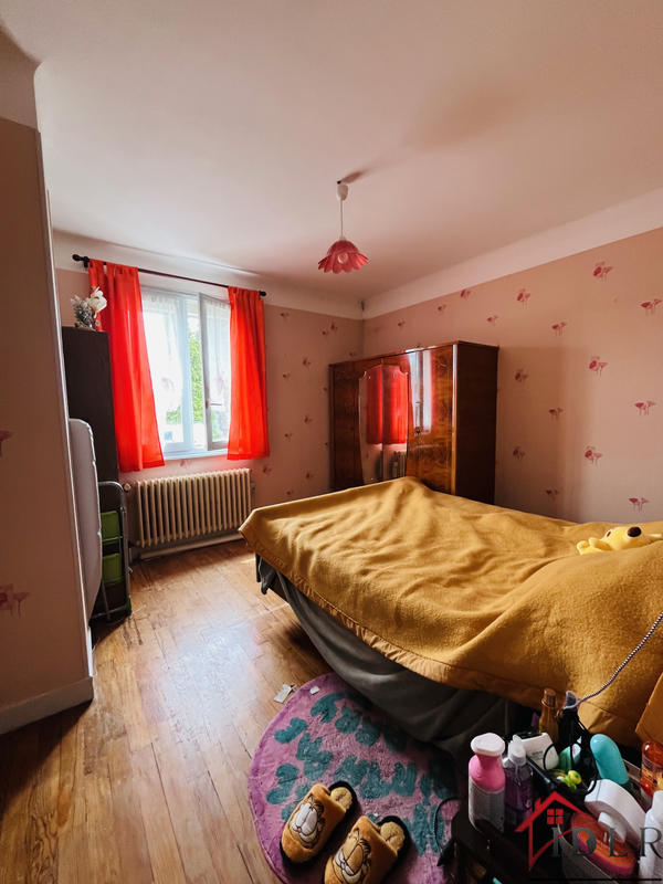 Maison - 80 m² - 5 pièces