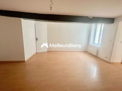 Appartement - 102 m² - 3 pièces