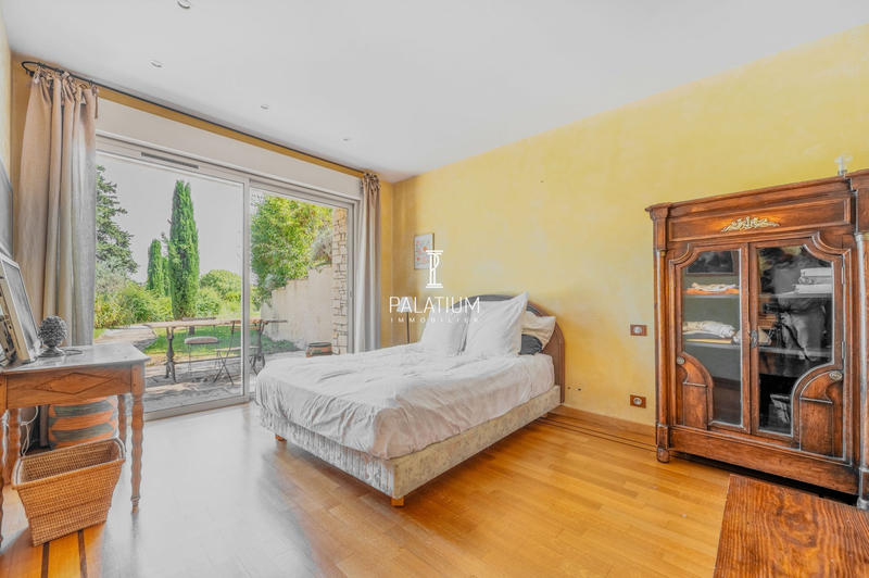 Maison ancienne - 235 m² - 8 pièces