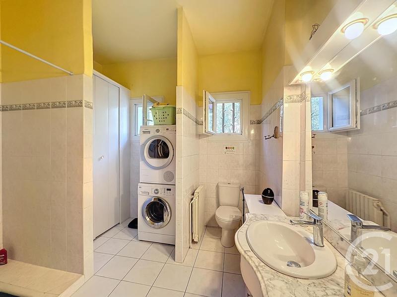 Maison - 108 m² - 4 pièces