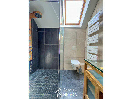 Maison - 196 m² - 7 pièces