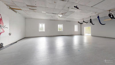 Maison - 400 m² - 6 pièces