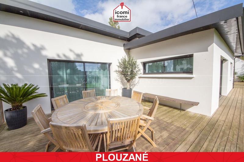 Maison - 200 m² - 5 pièces