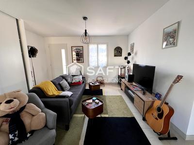 Maison - 85 m² - 4 pièces