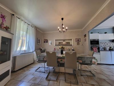 Maison - 118 m² - 5 pièces