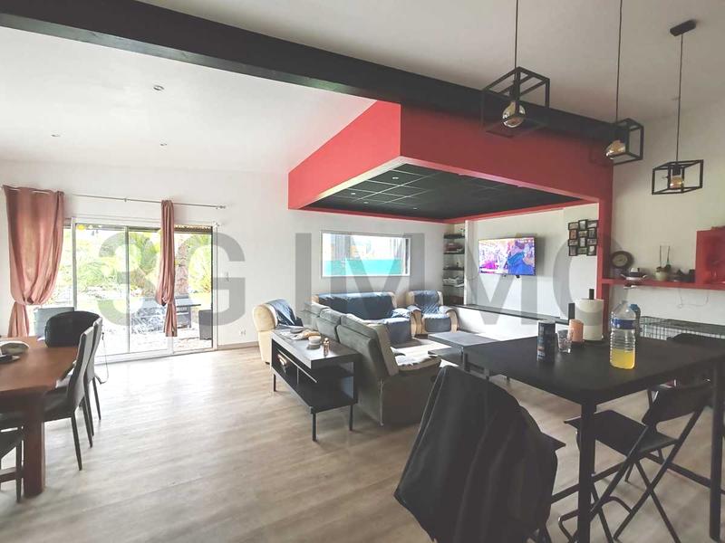 Maison - 148 m² - 5 pièces