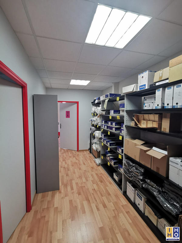 Bureau - 171 m²