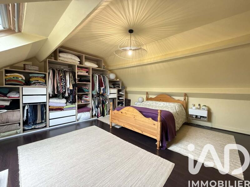 Maison - 112 m² - 5 pièces