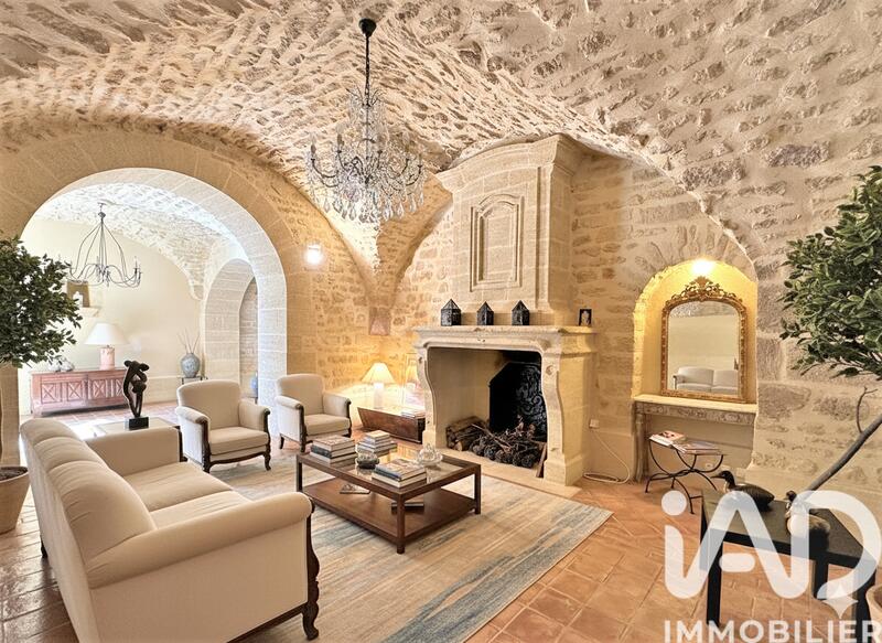 Maison - 184 m² - 5 pièces