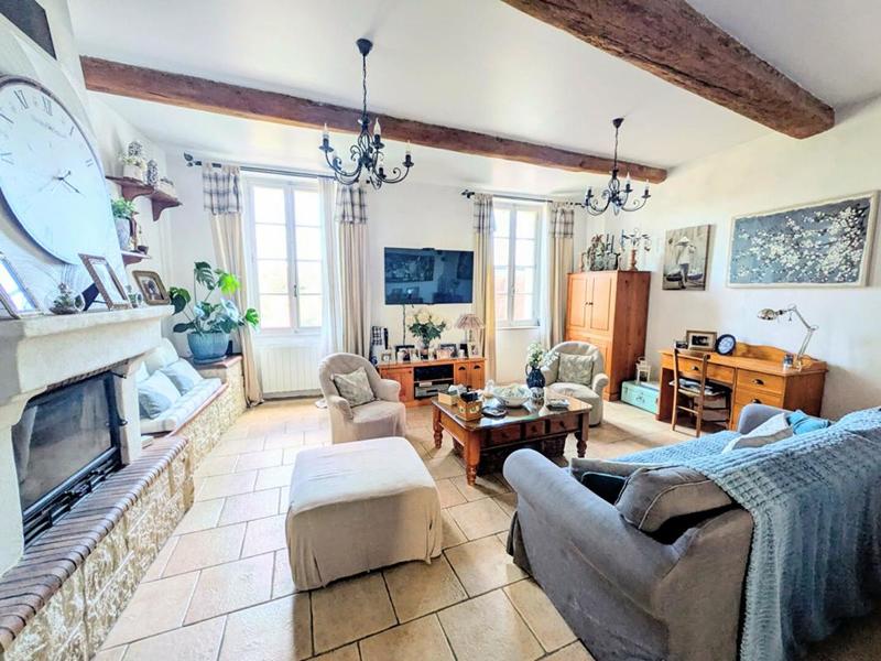 Maison - 103 m² - 4 pièces