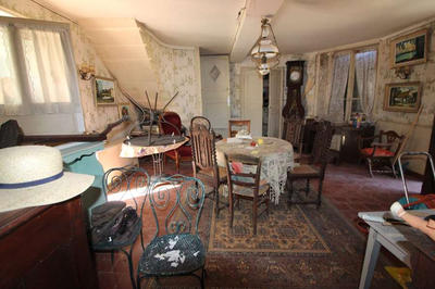 Maison - 178 m² - 8 pièces