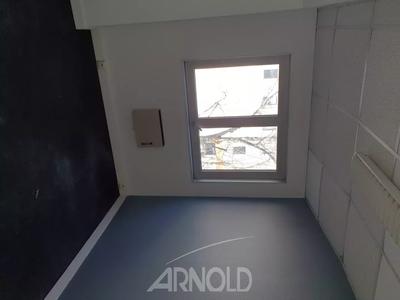 Bureau - 70 m² - 4 pièces