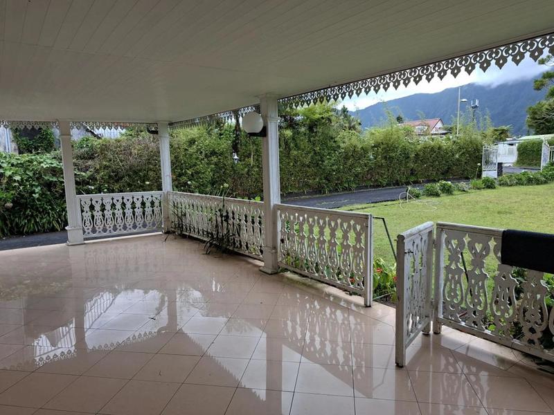 Villa - 178 m² - 6 pièces