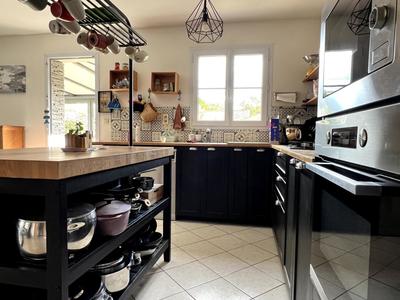 Maison - 123 m² - 5 pièces