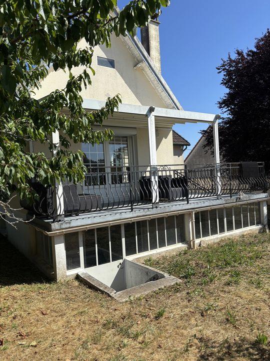 Maison - 120 m² - 5 pièces