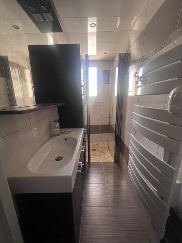 Villa - 171 m² - 8 pièces