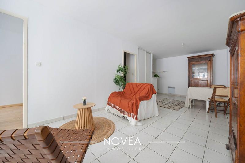 Appartement - 49 m² - 2 pièces