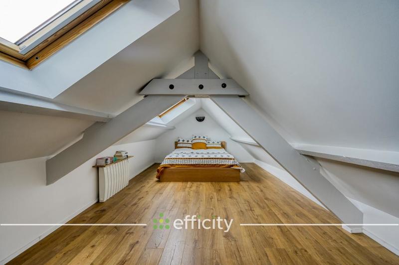 Demeure - 150 m² - 6 pièces