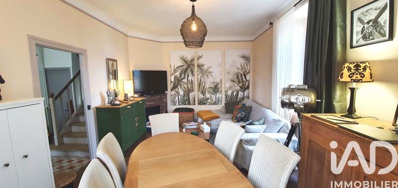 Maison - 90 m² - 5 pièces